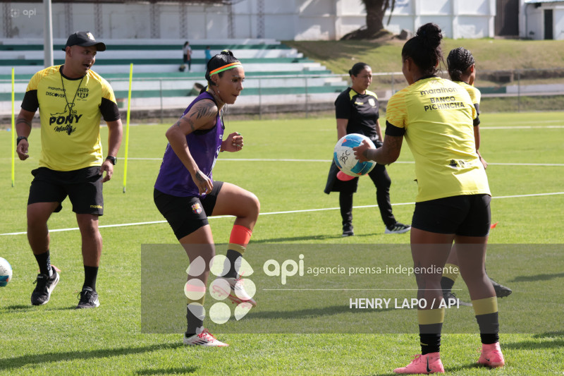 FBL SUPERLIGA FEMENINA ESPUCE VS BARCELONA
