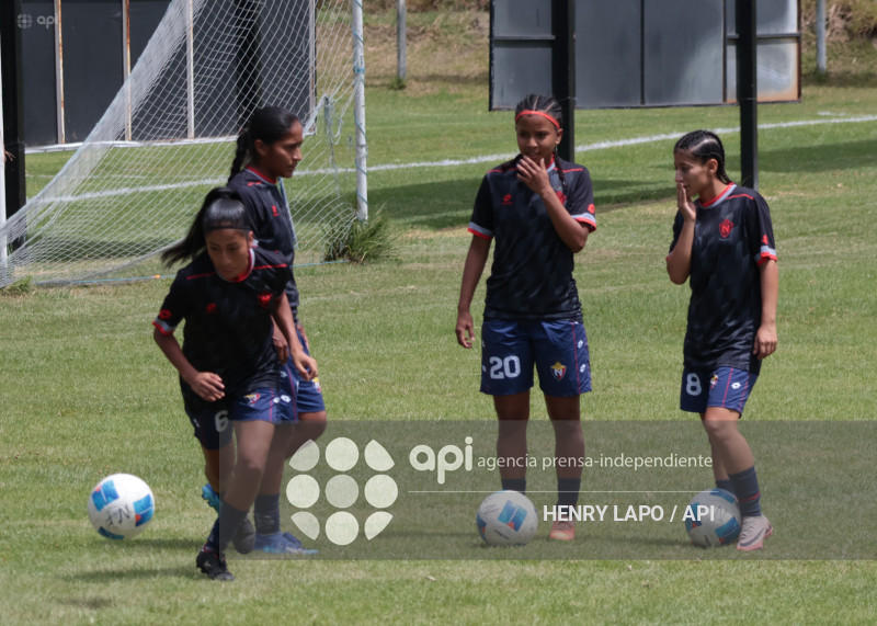 FBL SUPERLIGA FEMENINA EL NACIONAL VS MACARA