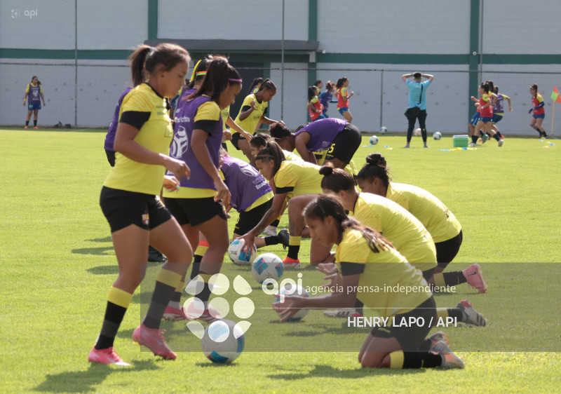 FBL SUPERLIGA FEMENINA ESPUCE VS BARCELONA