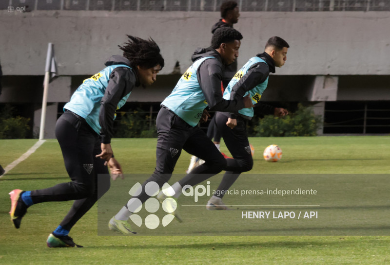 FBL LIGAPRO VINOTINTO VS LIGA QUITO