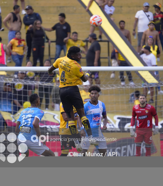 FBL-LIGAPRO-BARCELONA-MANTA