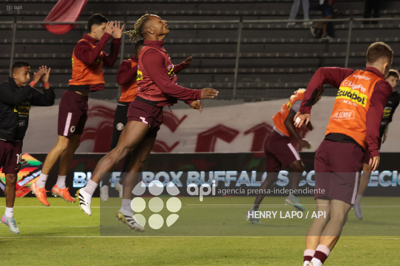 FBL LIGAPRO VINOTINTO VS LIGA QUITO