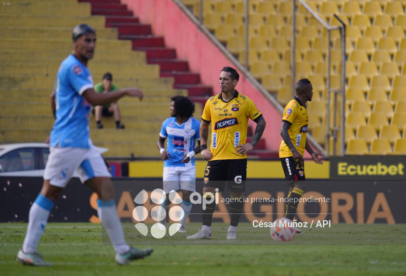 FBL-LIGAPRO-BARCELONA-MANTA