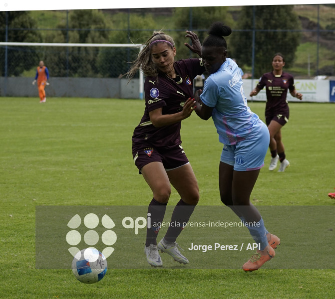 FBL SUPERLIGA FEMENINA MACARA VS LIGA