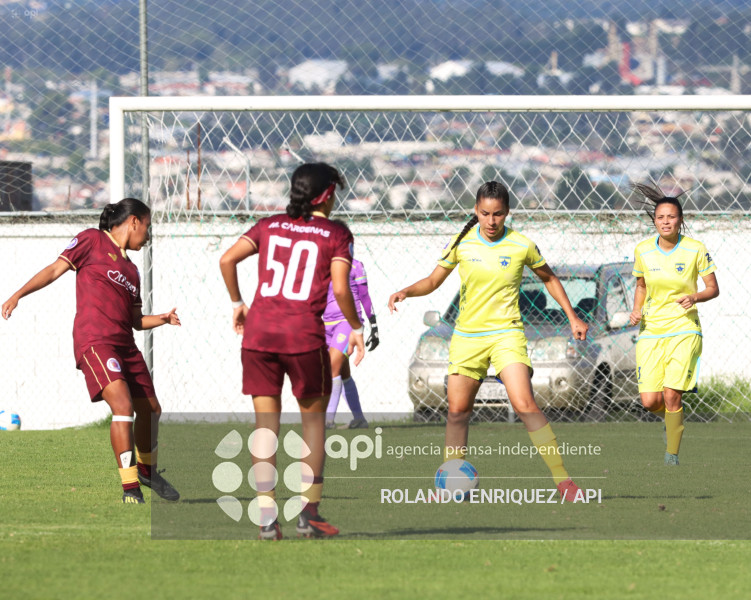FBL SUPERLIGA FEMENINA VINO TINTO VS ESPUCE