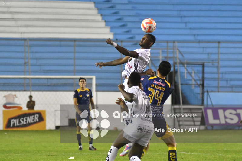 FBL-LIGAPRO-DELFIN-MUSHUC RUNA