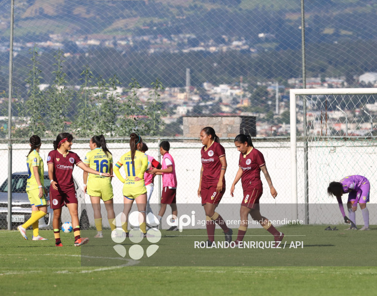 FBL SUPERLIGA FEMENINA VINO TINTO VS ESPUCE