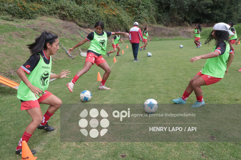 FBL SUPERLIGA FEMENINA CATOLICA VS EL NACIONAL