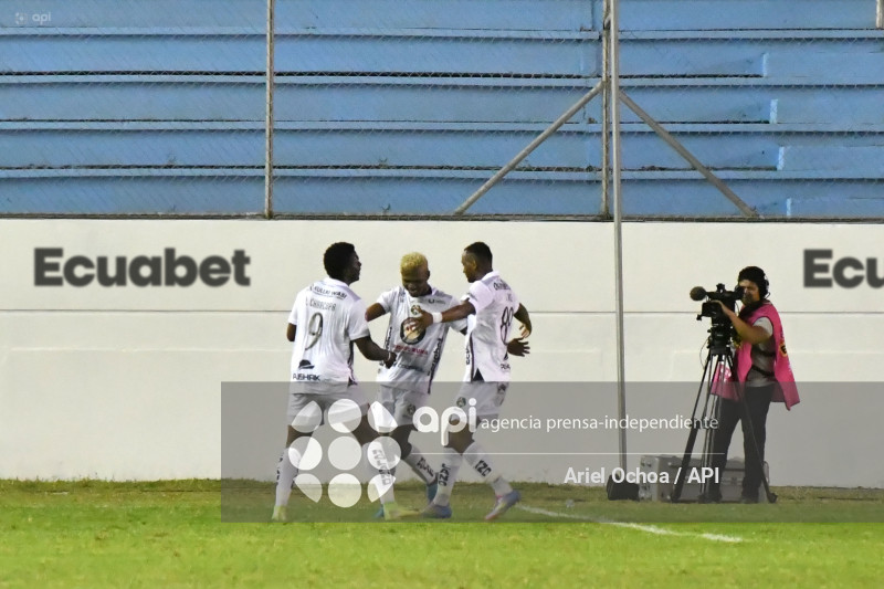 FBL-LIGAPRO-DELFIN-MUSHUC RUNA