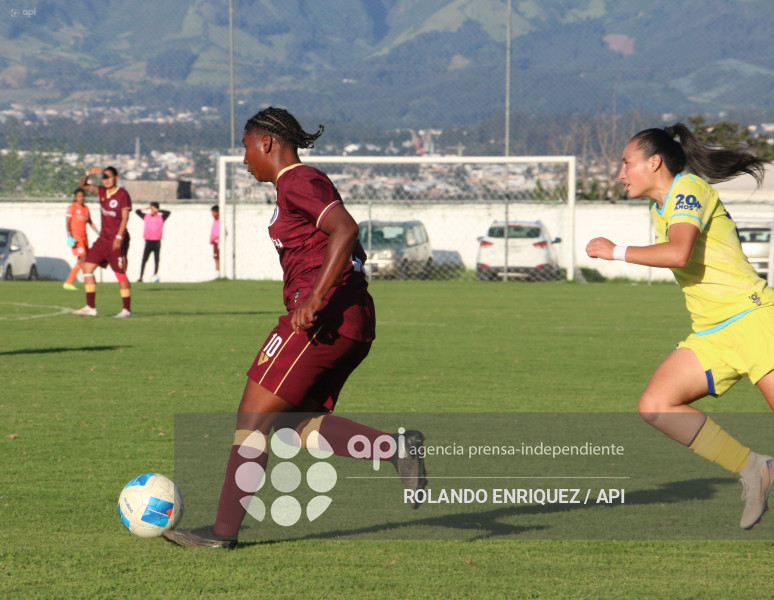 FBL SUPERLIGA FEMENINA VINO TINTO VS ESPUCE