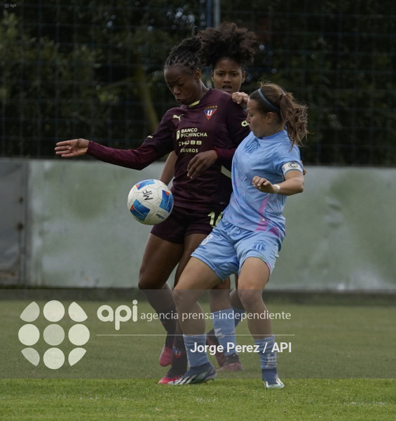 FBL SUPERLIGA FEMENINA MACARA VS LIGA