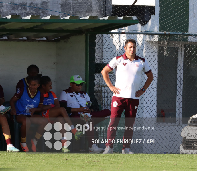 FBL SUPERLIGA FEMENINA VINO TINTO VS ESPUCE