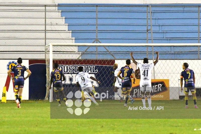 FBL-LIGAPRO-DELFIN-MUSHUC RUNA