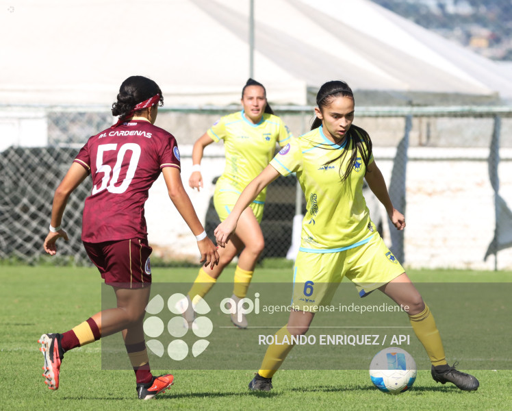 FBL SUPERLIGA FEMENINA VINO TINTO VS ESPUCE