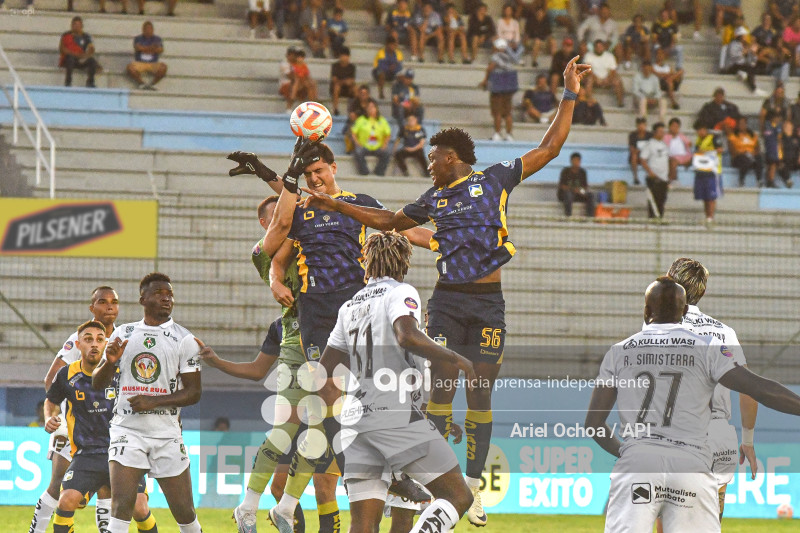 FBL-LIGAPRO-DELFIN-MUSHUC RUNA