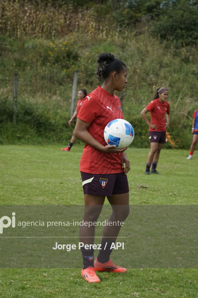 FBL SUPERLIGA FEMENINA MACARA VS LIGA