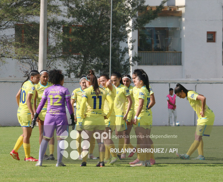 FBL SUPERLIGA FEMENINA VINO TINTO VS ESPUCE