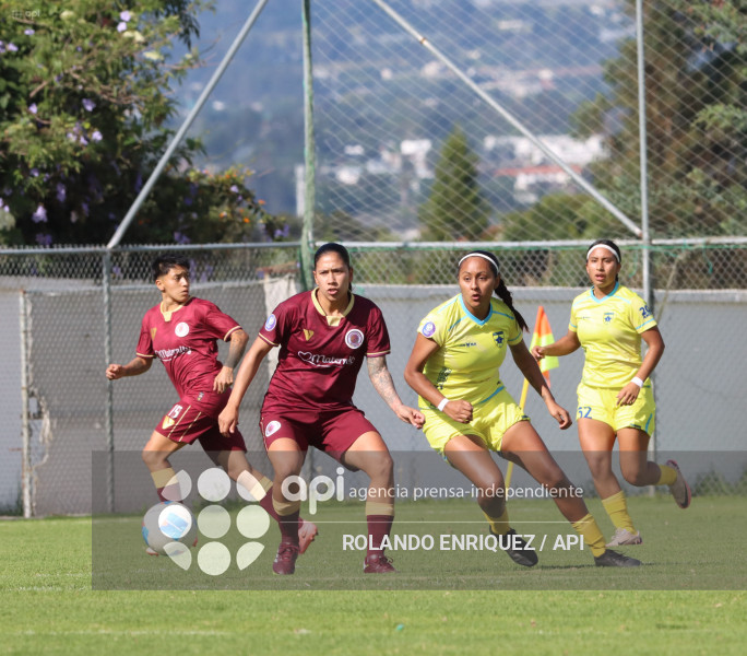 FBL SUPERLIGA FEMENINA VINO TINTO VS ESPUCE