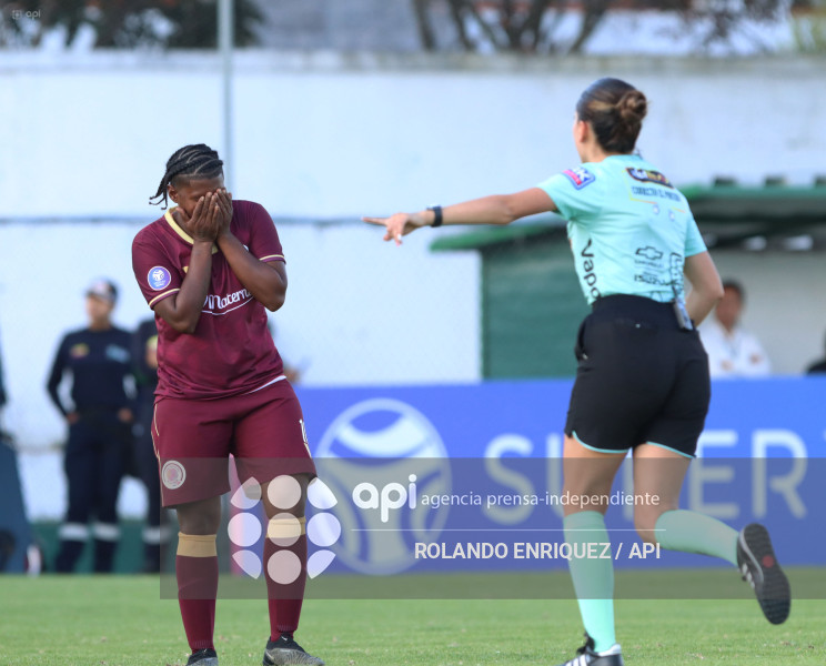 FBL SUPERLIGA FEMENINA VINO TINTO VS ESPUCE