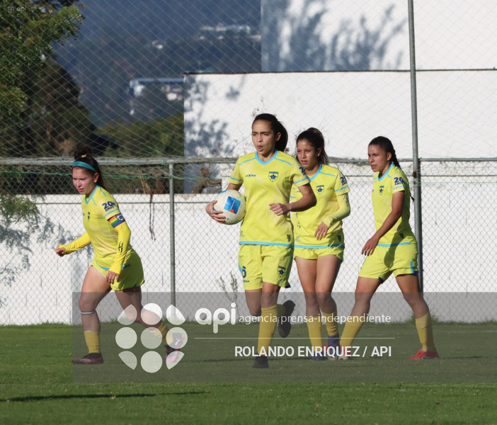 FBL SUPERLIGA FEMENINA VINO TINTO VS ESPUCE