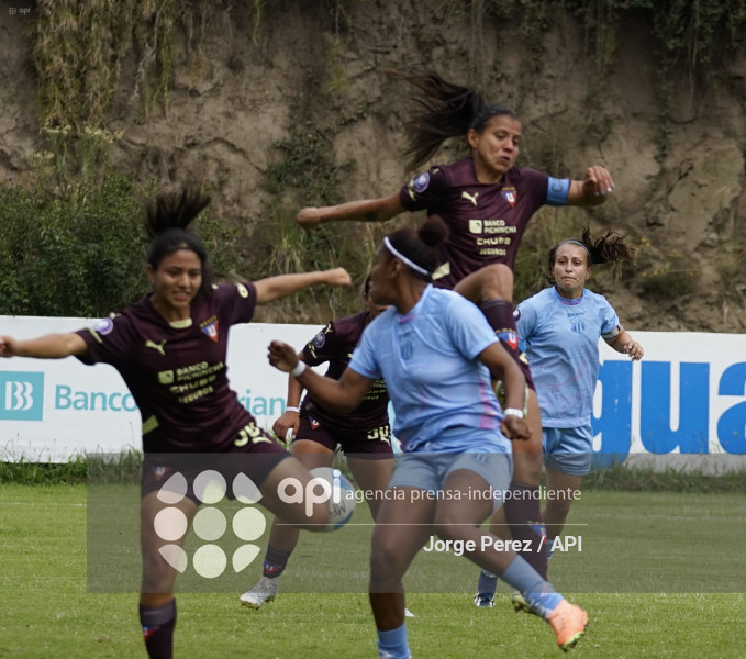 FBL SUPERLIGA FEMENINA MACARA VS LIGA