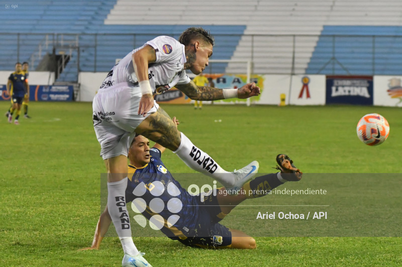 FBL-LIGAPRO-DELFIN-MUSHUC RUNA