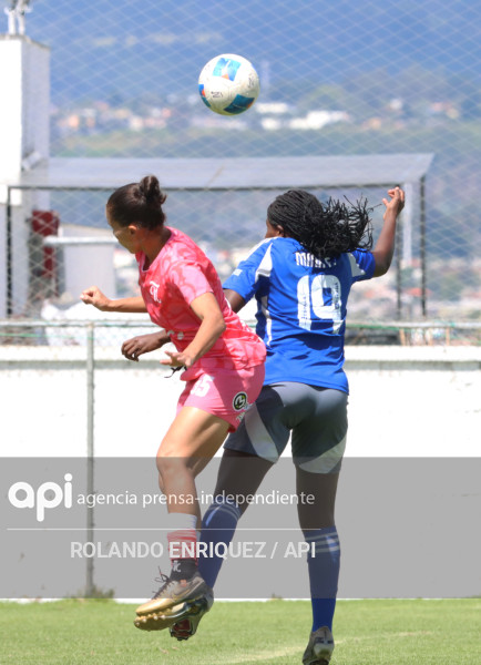 FBL SUPERLIGA FEMENINA NANAS VS EMELEC