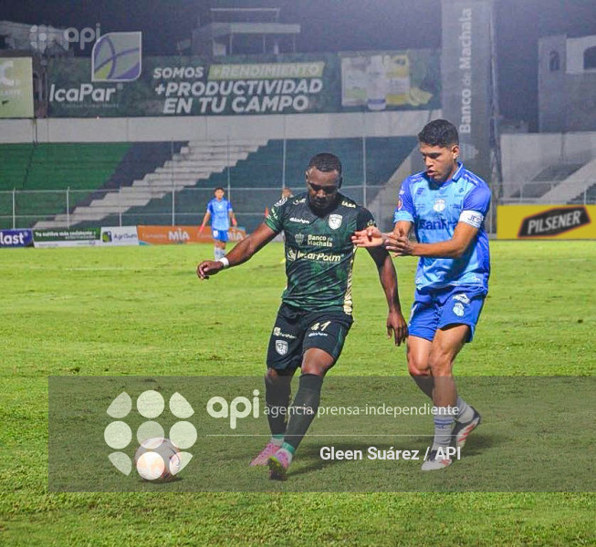 FBL-LIGAPRO-ORENSE-MACARÁ