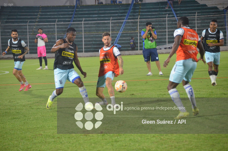 FBL-LIGAPRO-ORENSE-MACARÁ