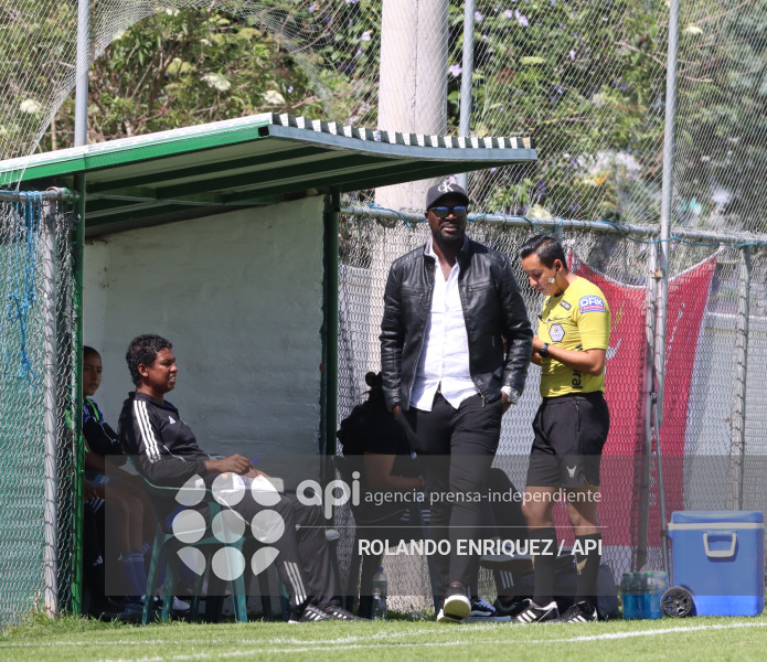 FBL SUPERLIGA FEMENINA NANAS VS EMELEC