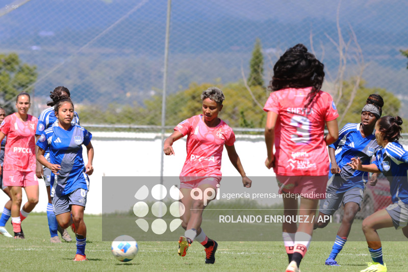 FBL SUPERLIGA FEMENINA NANAS VS EMELEC