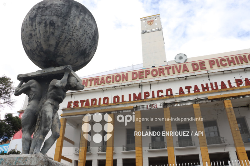 FBL FOTOS EXTERIORES OLIMPICO ATAHUALPA
