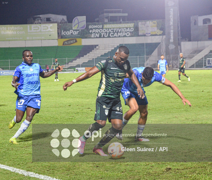 FBL-LIGAPRO-ORENSE-MACARÁ