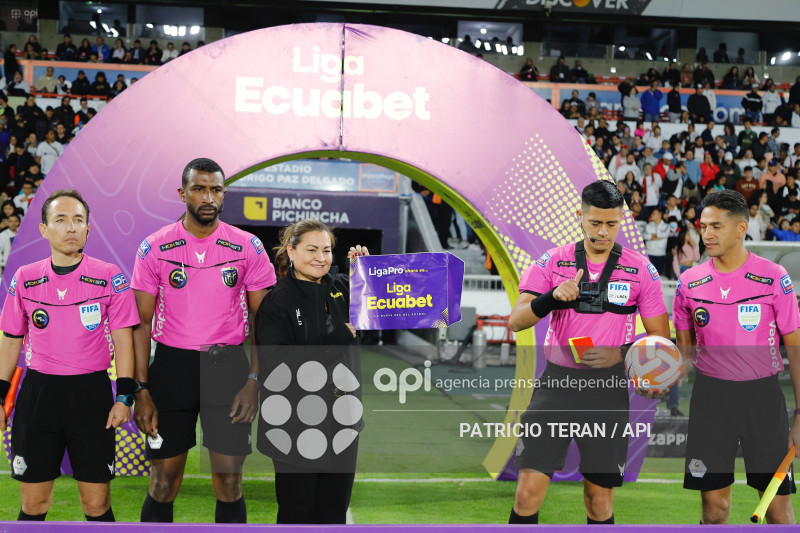 FBL LIGA PRO LDUQ LIGA DE QUITO VS BARCELONA