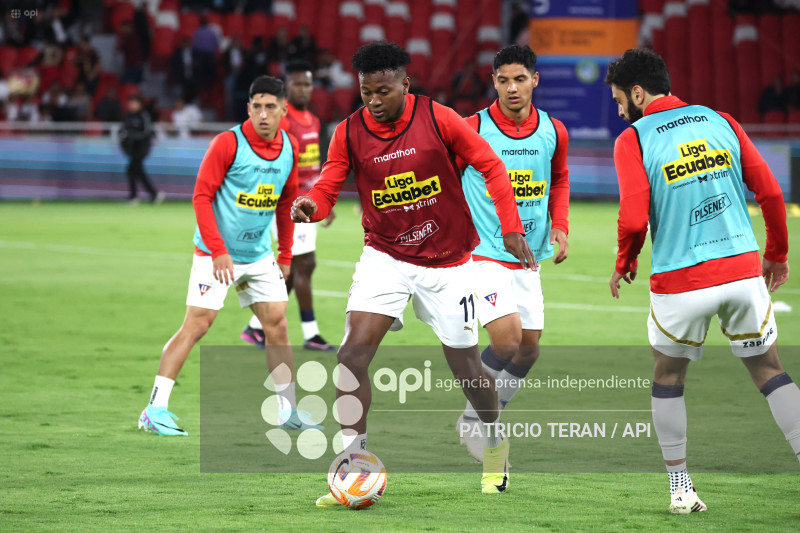 FBL LIGA PRO LDUQ LIGA DE QUITO VS BARCELONA