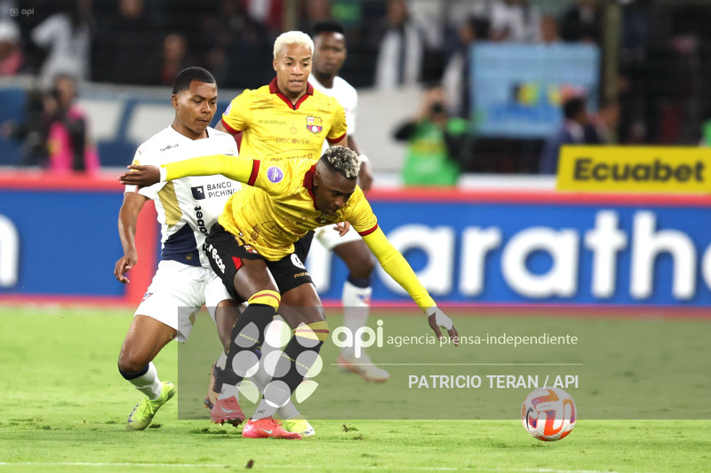 FBL LIGA PRO LDUQ LIGA DE QUITO VS BARCELONA