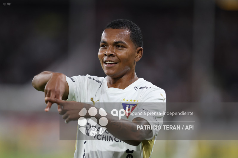 FBL LIGA PRO LDUQ LIGA DE QUITO VS BARCELONA