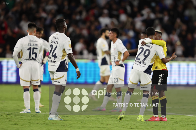 FBL LIGA PRO LDUQ LIGA DE QUITO VS BARCELONA