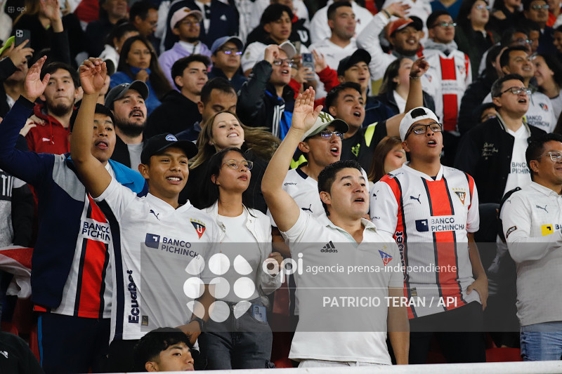 FBL LIGA PRO LDUQ LIGA DE QUITO VS BARCELONA