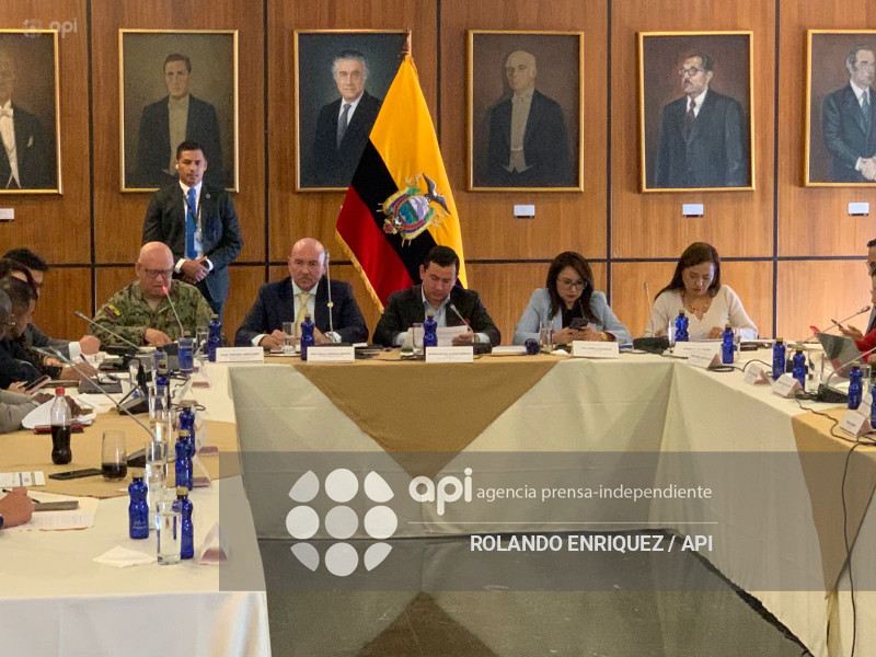 MIN DEFENSA FISCALIZACION