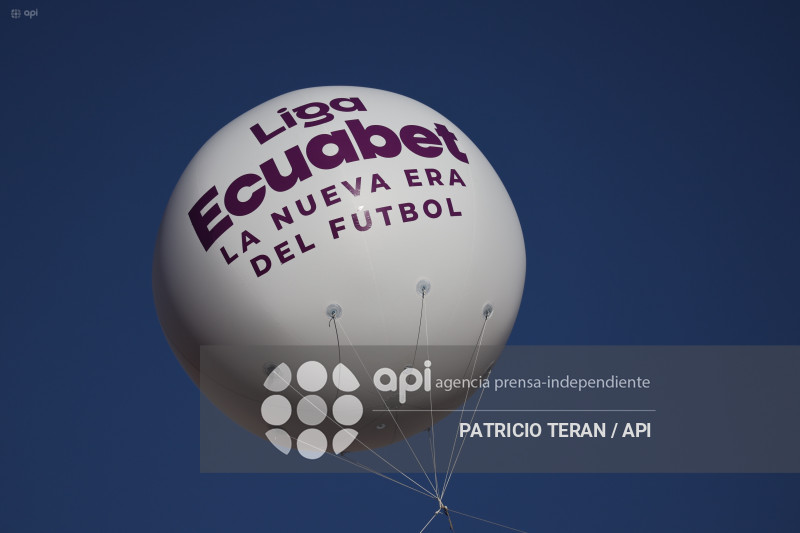 FBL LIGA PRO LDUQ LIGA DE QUITO VS BARCELONA