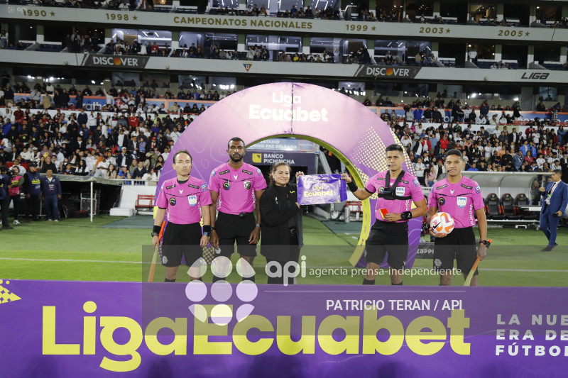 FBL LIGA PRO LDUQ LIGA DE QUITO VS BARCELONA