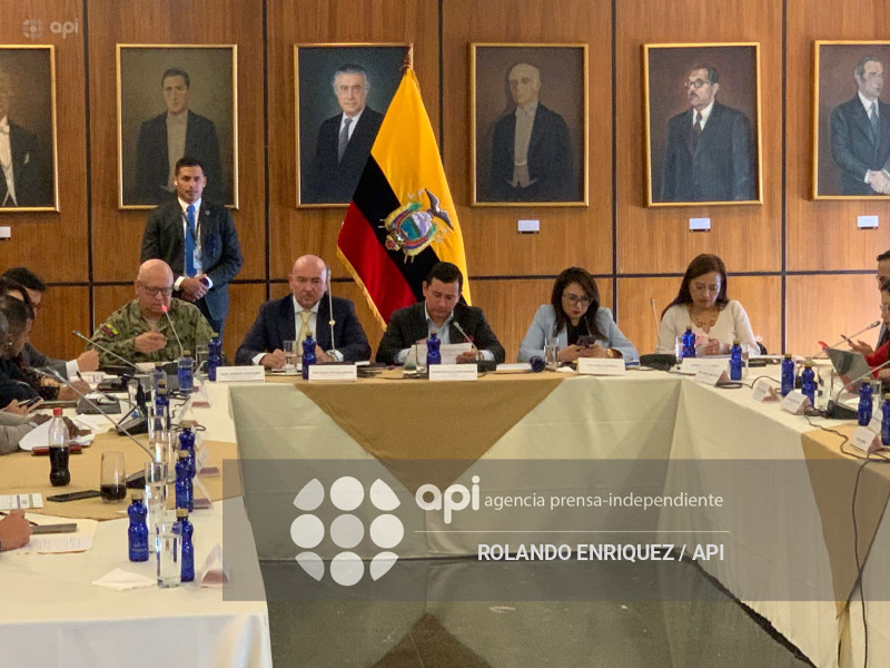 MIN DEFENSA FISCALIZACION