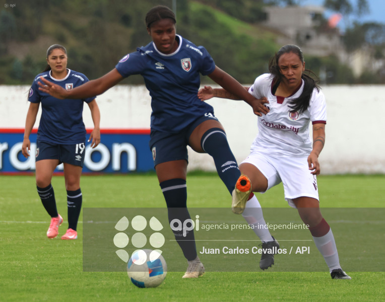 FBL-SUPERLIGA-LEONES-VINOTINTO FC