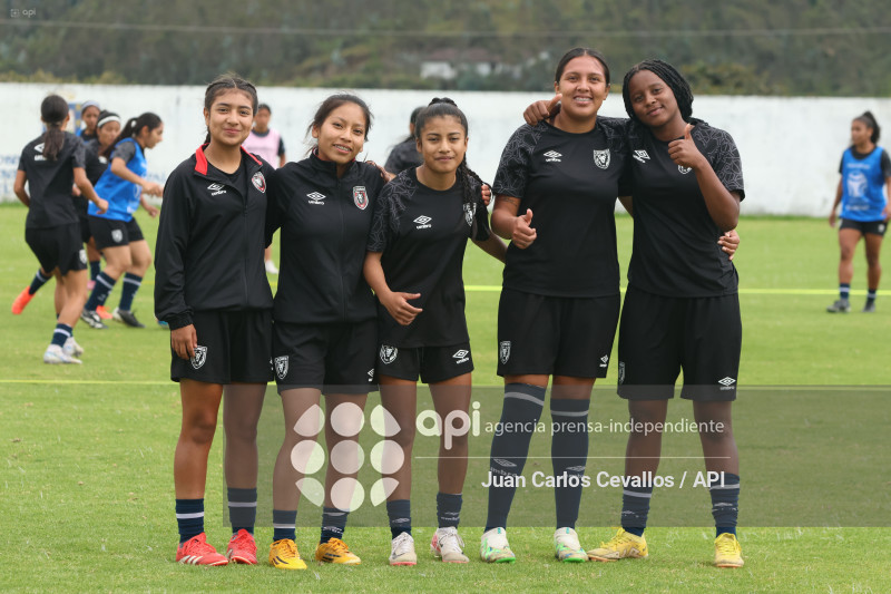 FBL-SUPERLIGA-LEONES-VINOTINTO FC