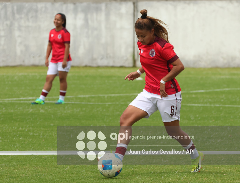 FBL-SUPERLIGA-LEONES-VINOTINTO FC