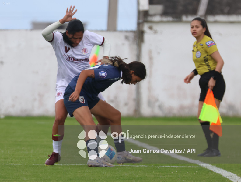 FBL-SUPERLIGA-LEONES-VINOTINTO FC
