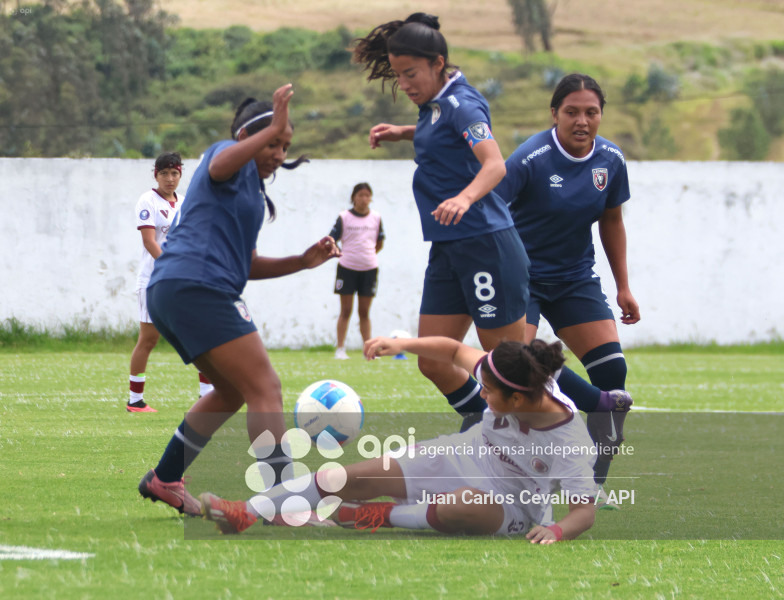 FBL-SUPERLIGA-LEONES-VINOTINTO FC
