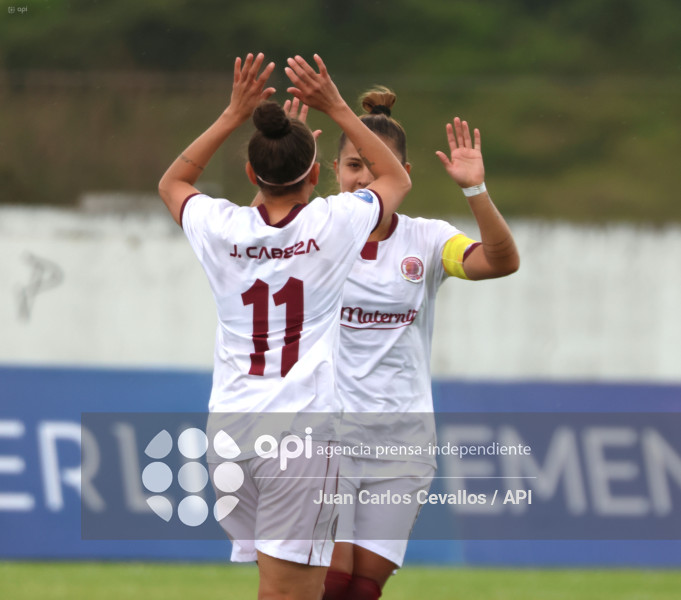 FBL-SUPERLIGA-LEONES-VINOTINTO FC