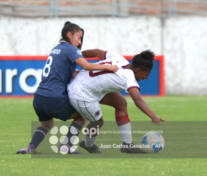 FBL-SUPERLIGA-LEONES-VINOTINTO FC